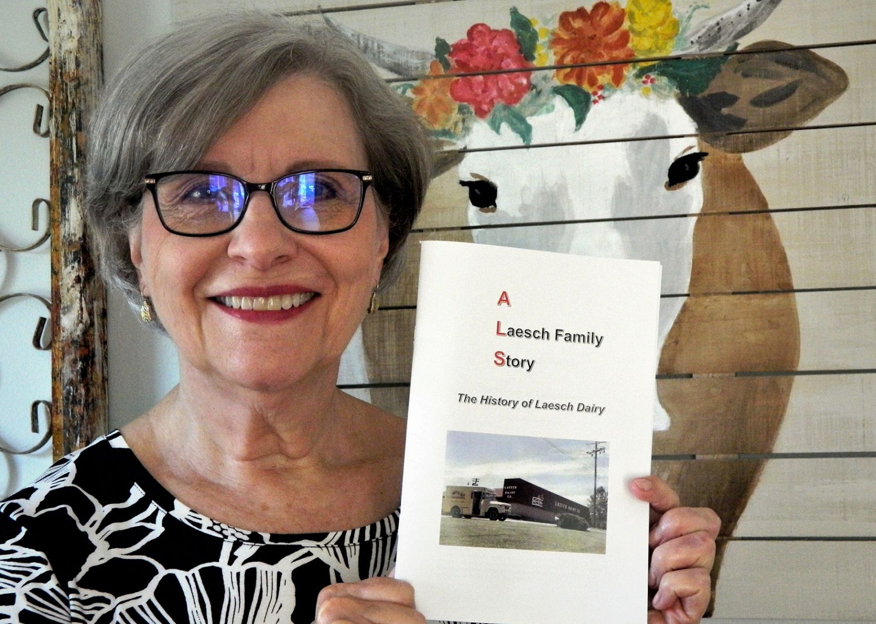 080121-blm-loc-flickcolumn-Ellen Laesch Dalrymple and her book.jpg